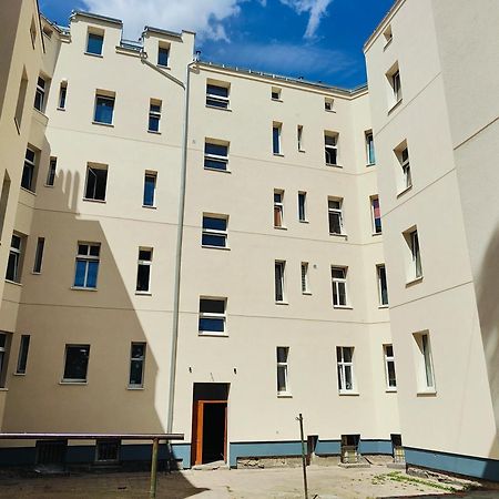 Apartament Wybickiego Apartment Познан Екстериор снимка