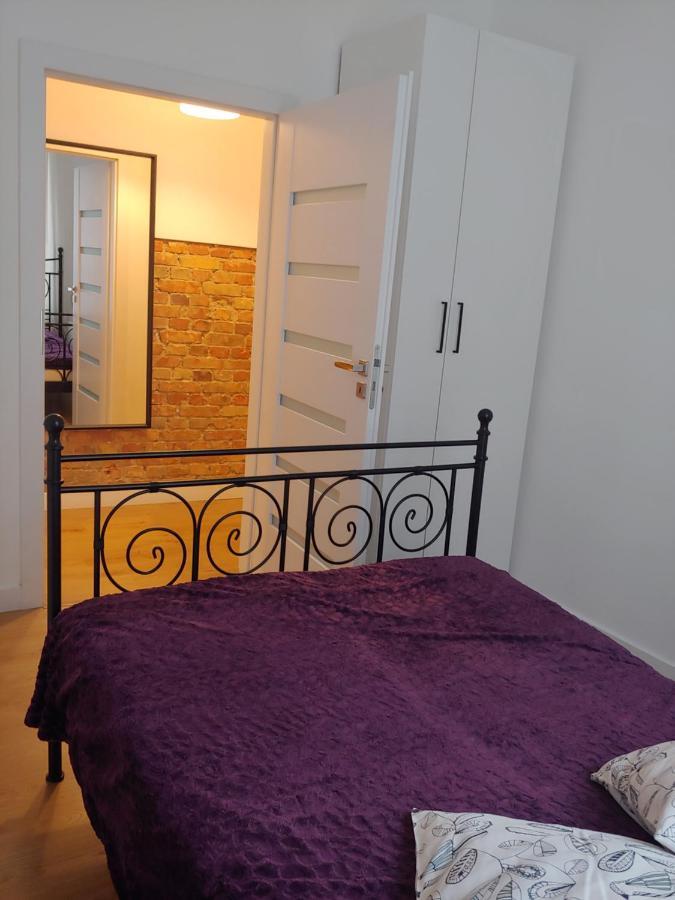 Apartament Wybickiego Apartment Познан Екстериор снимка