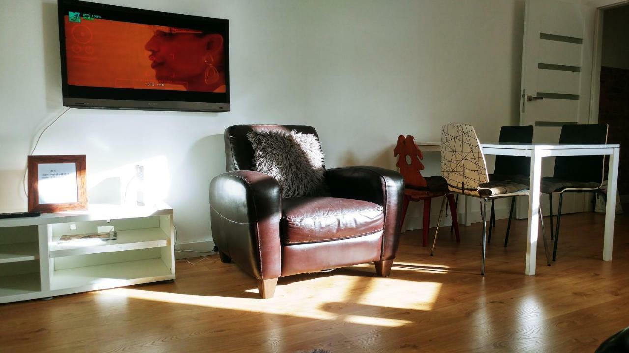 Apartament Wybickiego Apartment Познан Екстериор снимка